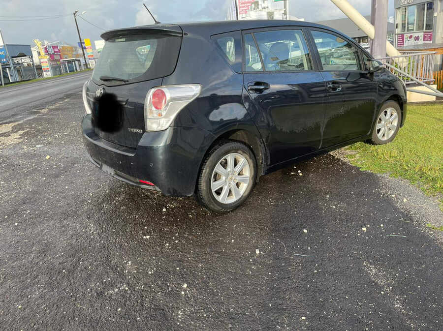 Toyota verso 7 places (Photo 3)