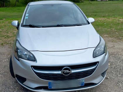 Photo Opel Corsa En Urgence