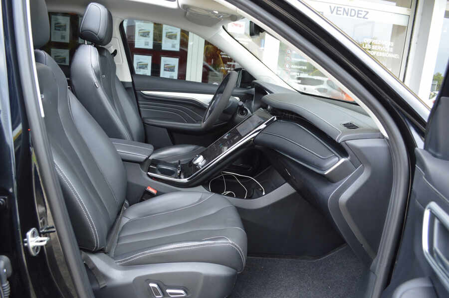 Mg Marvel R Ev 2Wd Luxury (Photo 10)