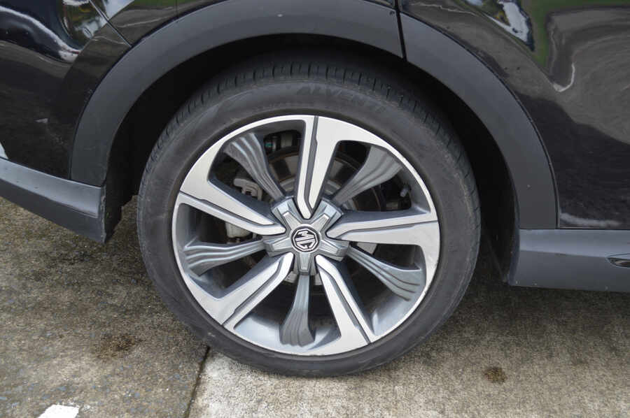Mg Marvel R Ev 2Wd Luxury (Photo 14)