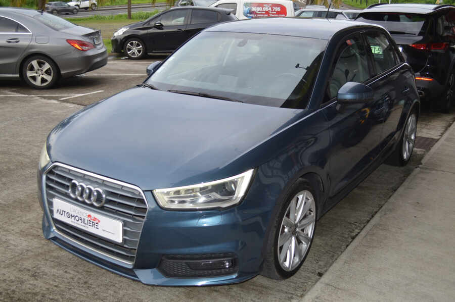 Audi A1 sportback 1.0 Tfsi ultra 95 S tronic 7 (Photo 4)