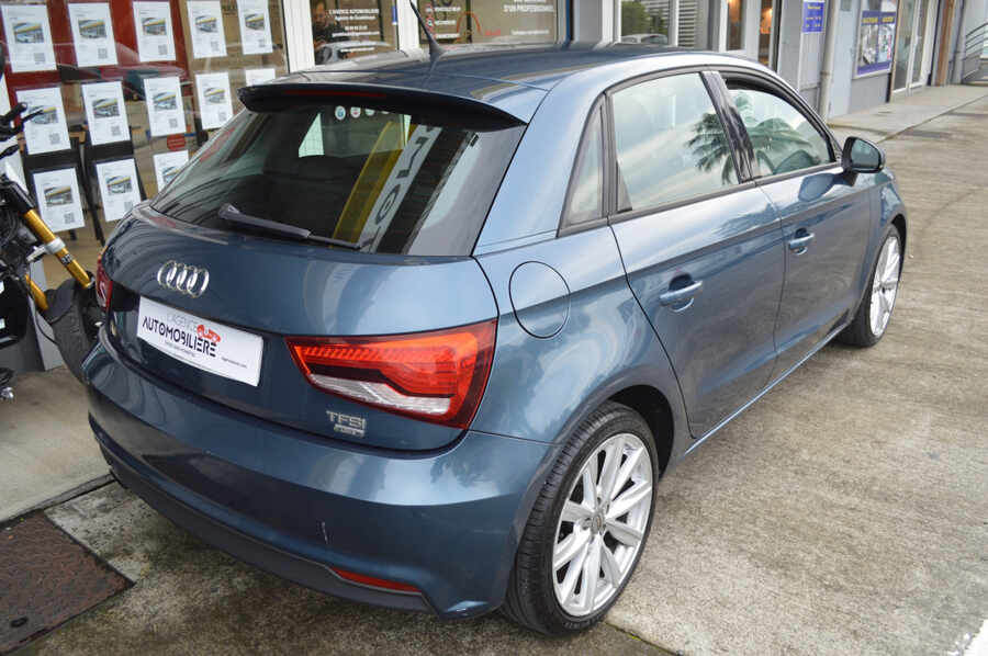 Audi A1 sportback 1.0 Tfsi ultra 95 S tronic 7 (Photo 7)