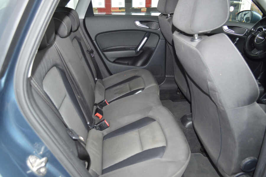 Audi A1 sportback 1.0 Tfsi ultra 95 S tronic 7 (Photo 11)
