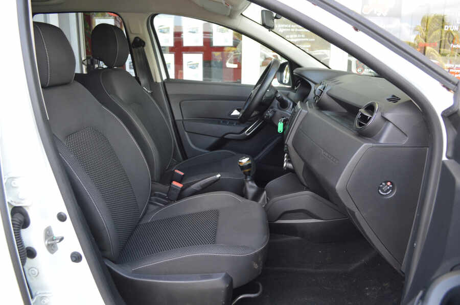 Dacia Duster Blue dCi 115 4x4 Confort (Photo 10)