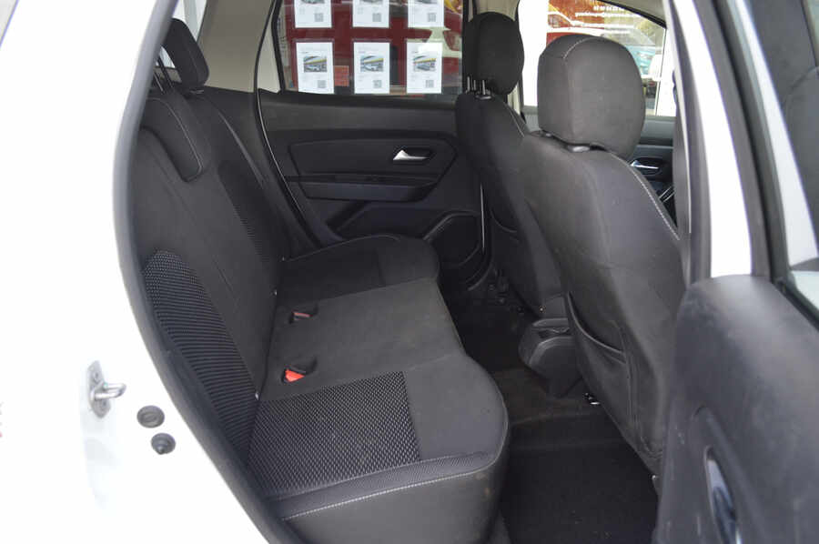 Dacia Duster Blue dCi 115 4x4 Confort (Photo 11)