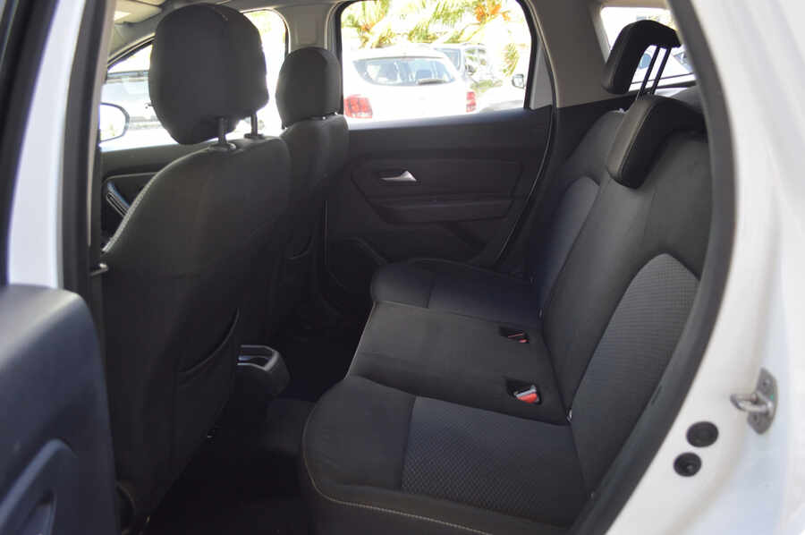 Dacia Duster Blue dCi 115 4x4 Confort (Photo 12)
