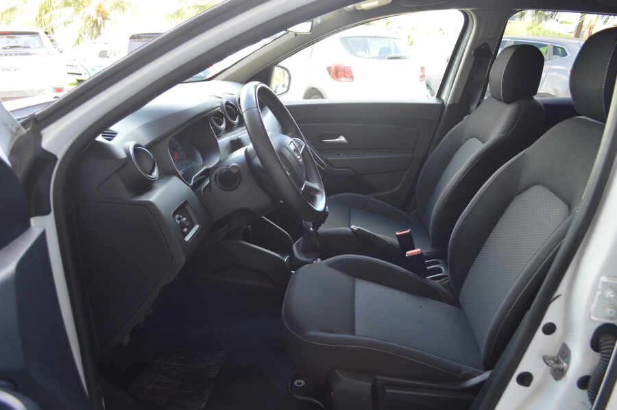 Dacia Duster Blue dCi 115 4x4 Confort (Photo 13)