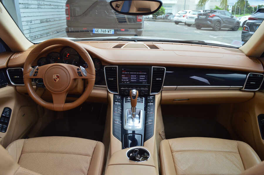 Porsche Panamera V6 3.0D 250 Tiptronic S (Photo 9)