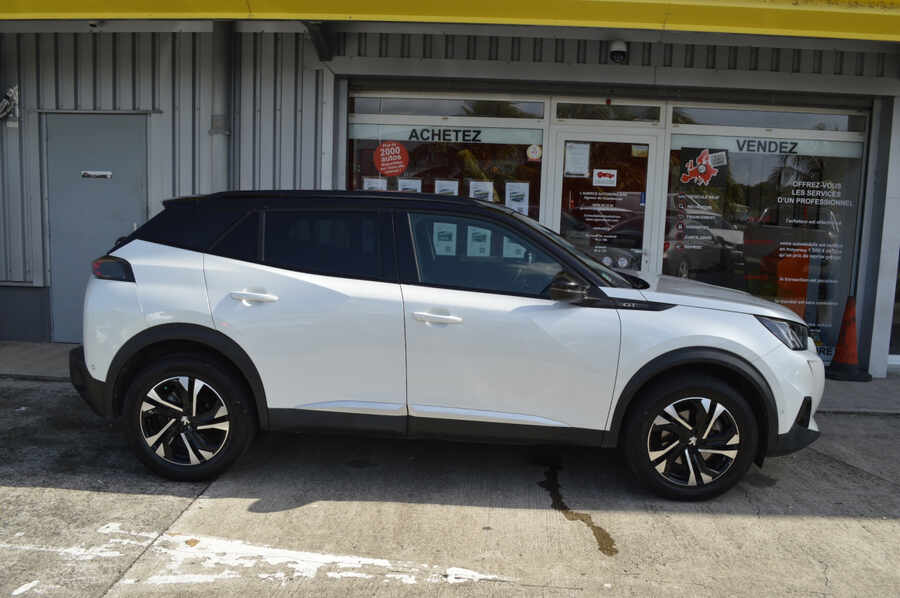 Peugeot 2008 1,2L 155 SetS Eat8 Gt (Photo 8)