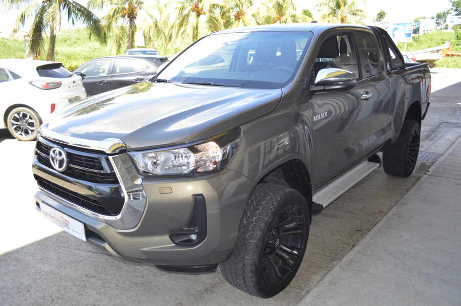 Toyota Hilux X-Tra Cabine My24 Cab 4Wd 2.8L 204 D-4D (Photo 4)