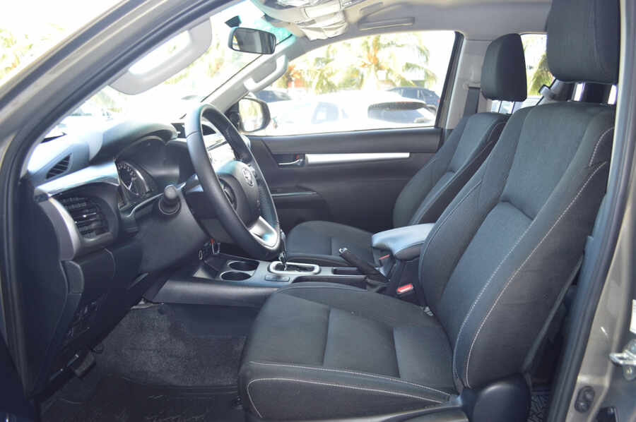 Toyota Hilux X-Tra Cabine My24 Cab 4Wd 2.8L 204 D-4D (Photo 13)