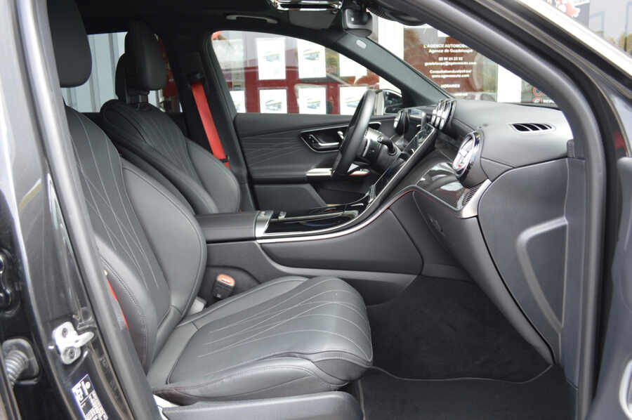 Mercedes Glc 400 e 9G-Tronic 4Matic Amg Line (Photo 10)