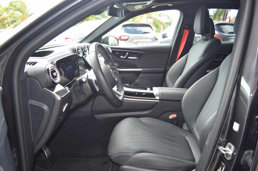 Mercedes Glc 400 e 9G-Tronic 4Matic Amg Line (Photo 13)