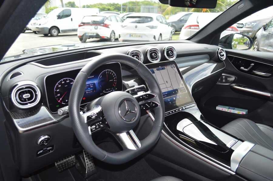 Mercedes Glc 400 e 9G-Tronic 4Matic Amg Line (Photo 14)